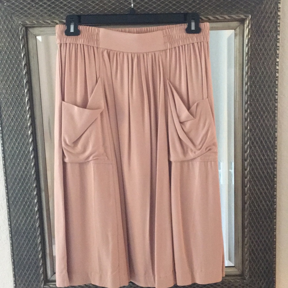NWOT H&M dusty pink skirt